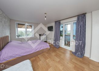 Продаю 2-комнатную квартиру, 44 м2, Челябинск, улица Калмыкова, 11А