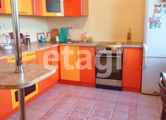 Сдам 4-ком. квартиру, 84 м2, Красноярск, улица Петра Словцова, 16, Октябрьский район