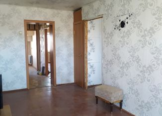 Продажа трехкомнатной квартиры, 62.8 м2, Еманжелинск, улица Гагарина, 6