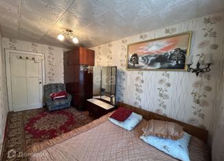 Продажа трехкомнатной квартиры, 55.7 м2, Калужская область, улица Никитина, 93