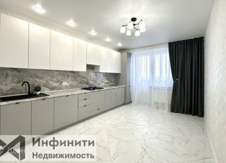 Продам трехкомнатную квартиру, 94 м2, Ставрополь, ЖК Европейский-3, улица Рогожникова, 23/3