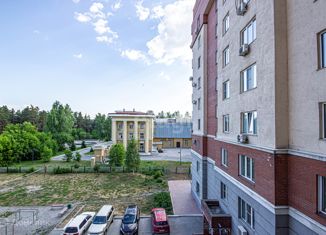 Продается 3-ком. квартира, 72 м2, Новосибирск, улица Маяковского, 5, улица Маяковского