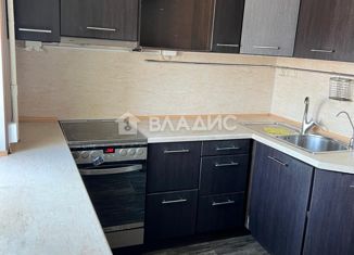 Продажа 2-ком. квартиры, 53 м2, Амурская область, улица Калинина, 130