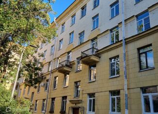 Продаю 3-ком. квартиру, 72.1 м2, Санкт-Петербург, Дрезденская улица, 4, Дрезденская улица