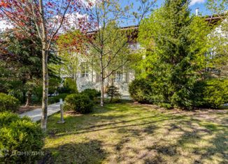 Продаю дом, 970 м2, деревня Новинки, деревня Новинки, 16