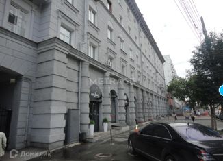 Двухкомнатная квартира на продажу, 54.4 м2, Новосибирск, Советская улица, 35, метро Площадь Ленина