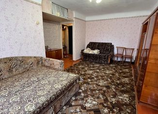 Продается 2-ком. квартира, 41.5 м2, Волгоград, улица Батова, 4, Тракторозаводский район