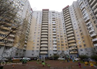 Продам комнату, 62.2 м2, Санкт-Петербург, улица Осипенко, 4к1