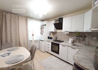 Продажа 1-ком. квартиры, 39 м2, Саратов, Омская улица, 19А