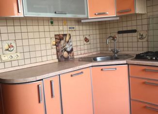 Продается трехкомнатная квартира, 63.6 м2, Оренбург, улица Конституции СССР, 11/2, жилой район Степной