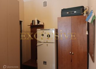 Продаю комнату, 221.3 м2, Санкт-Петербург, Невский проспект, 88, Невский проспект