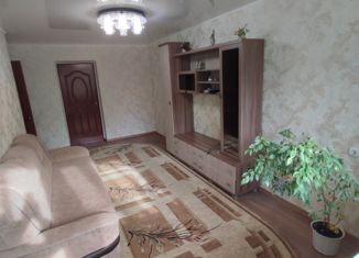 Продажа 3-ком. квартиры, 56.7 м2, Киров, улица Аэропорт, 1