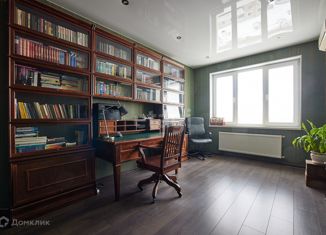 Продаю пятикомнатную квартиру, 155.4 м2, Казань, Сибирский тракт, 23Б, Советский район