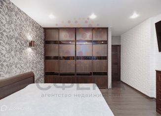 Продам 3-ком. квартиру, 65 м2, Новосибирск, улица Кирова, 225, метро Речной вокзал