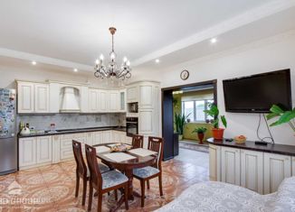 Продаю дом, 272 м2, село Благодатное