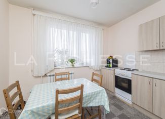 Продаю 2-комнатную квартиру, 56 м2, Москва, улица Цюрупы, 8, метро Профсоюзная