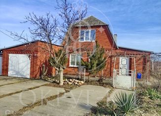 Сдаю дом, 102 м2, поселок городского типа Ильский, Первомайская улица, 94