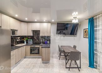 Продам 4-комнатную квартиру, 116 м2, Вологда, микрорайон Водники, улица Пугачёва, 44А