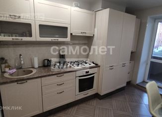 Продаю 1-ком. квартиру, 34 м2, Новомосковск, Пионерская улица, 18Г