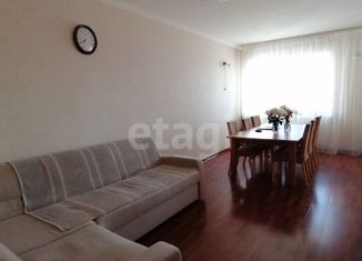 Продам 4-комнатную квартиру, 85 м2, Якутск, улица Жорницкого, 7/10, Строительный округ