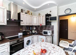 Продам 2-комнатную квартиру, 57 м2, Тюменская область, улица Михаила Сперанского, 17