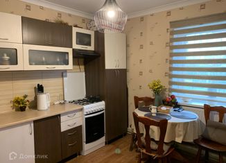 Продаю 2-ком. квартиру, 51.1 м2, Гурьевский городской округ, улица Гурьева, 12