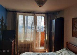 Продаю 2-ком. квартиру, 49.9 м2, Москва, улица Академика Варги, 8, метро Тропарёво