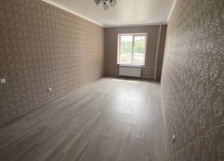 Продаю 1-комнатную квартиру, 37.7 м2, Нальчик, улица Головко, 200, район Затишье