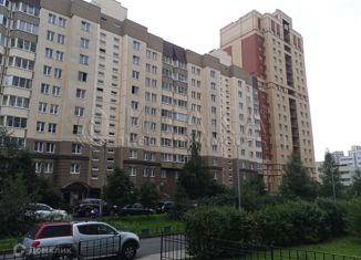 Продается трехкомнатная квартира, 95.7 м2, Санкт-Петербург, улица Оптиков, 52к2Б, улица Оптиков