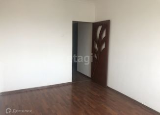 Продажа 2-ком. квартиры, 54 м2, Грозный, улица У.А. Садаева, 28, 4-й микрорайон