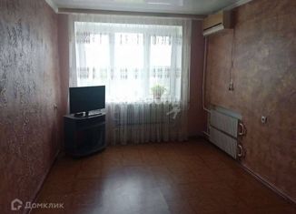 Трехкомнатная квартира на продажу, 56.3 м2, село Краснокумское, Кирпичная улица, 4