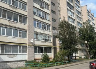 Продажа 3-ком. квартиры, 60.9 м2, Вологда, улица Мохова, 23А