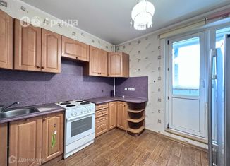 3-комнатная квартира в аренду, 81 м2, Москва, Светлогорский проезд, 5, метро Волоколамская