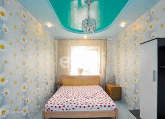 2-ком. квартира в аренду, 64 м2, Нефтеюганск, 13-й микрорайон, 10