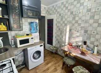 Продажа 3-ком. квартиры, 50 м2, рабочий посёлок Каменоломни, Шоссейный переулок, 21