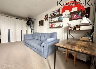 Продаю 2-комнатную квартиру, 46.5 м2, Елизово, улица 40 лет Октября, 10А