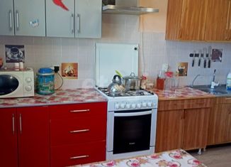 Продам дом, 76.6 м2, рабочий посёлок Вейделевка, Центральная площадь