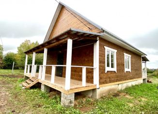 Продам дом, 100 м2, деревня Ягодная, улица Мира