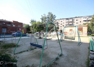 Продажа двухкомнатной квартиры, 49.6 м2, Екатеринбург, Карельская улица, 68, Карельская улица