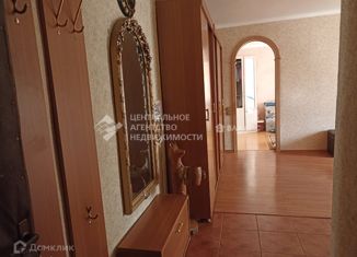 Продаю 3-комнатную квартиру, 58.9 м2, Рыбное, Медицинская улица, 32