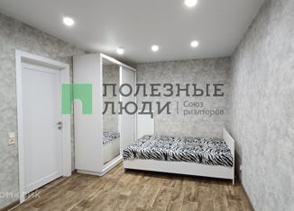 Трехкомнатная квартира на продажу, 52 м2, Саратовская область, Весенняя улица, 1