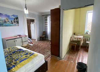 Продажа двухкомнатной квартиры, 42.2 м2, поселок городского типа Афипский, Комсомольская улица, 95