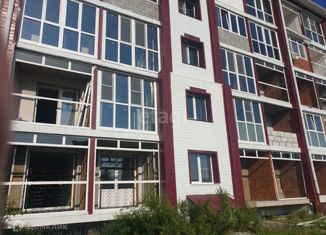 Продажа двухкомнатной квартиры, 55 м2, Хабаровск, Строительная улица, 24