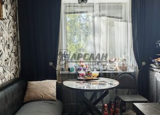 Продам 2-ком. квартиру, 53 м2, Казань, улица Фатыха Амирхана, 10