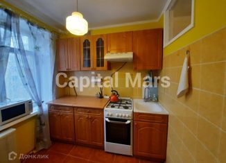 Сдача в аренду 1-ком. квартиры, 31 м2, Москва, Гвардейская улица, 5к1, Гвардейская улица