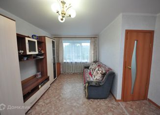 Продам 1-комнатную квартиру, 32 м2, Салават, улица Карла Маркса, 9