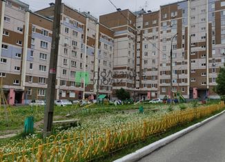 Продается трехкомнатная квартира, 66.5 м2, Ижевск, Советская улица, 38, Центральный жилой район