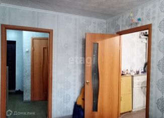 Продается 2-комнатная квартира, 40.4 м2, Белогорск, улица Ленина, 19