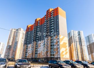 Продаю 3-комнатную квартиру, 73.2 м2, Санкт-Петербург, улица Корнея Чуковского, 3к1, улица Корнея Чуковского