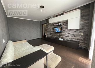 Продам 2-комнатную квартиру, 53 м2, Бийск, Стахановская улица, 1